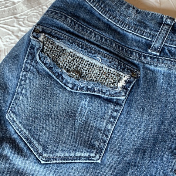 COPY - Blue Jeans with Details!! - Picture 8 of 8